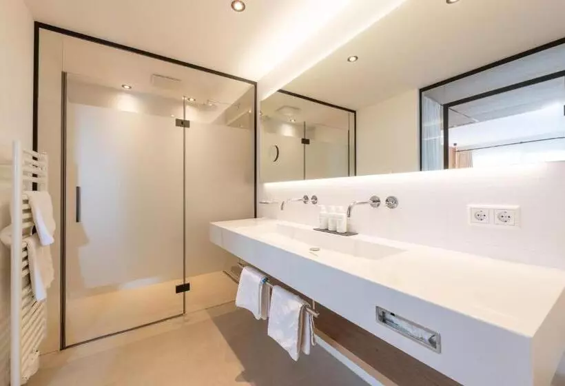 Hotelli Stadler Am Attersee