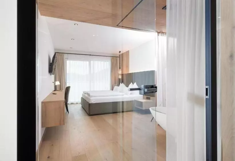 Hotelli Stadler Am Attersee