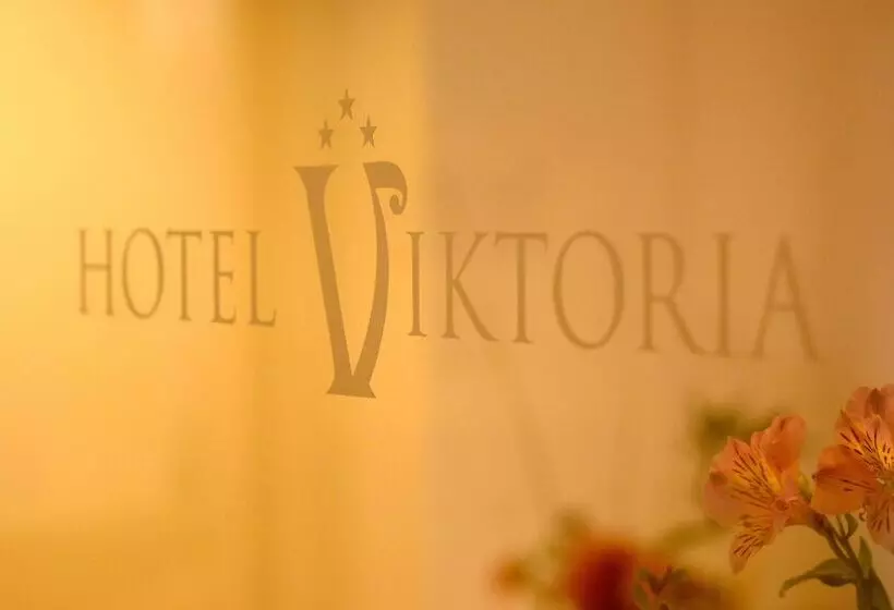 هتل Viktoria Leukerbad Therme
