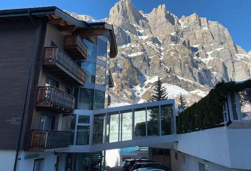 ホテル Viktoria Leukerbad Therme