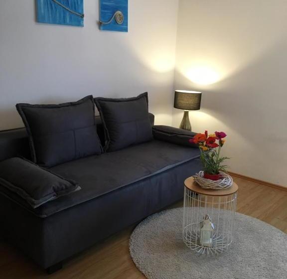 호텔 Warmbad Apartments