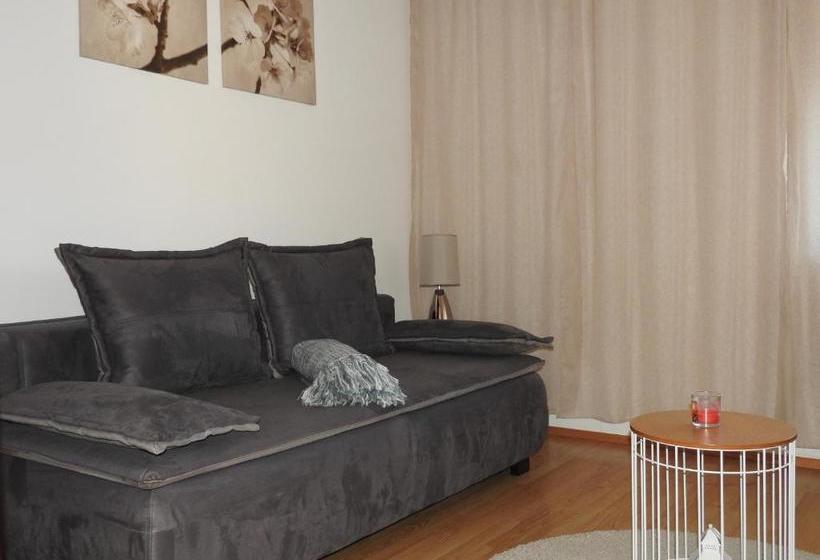 호텔 Warmbad Apartments