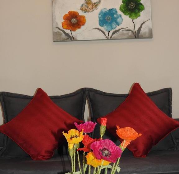 호텔 Warmbad Apartments