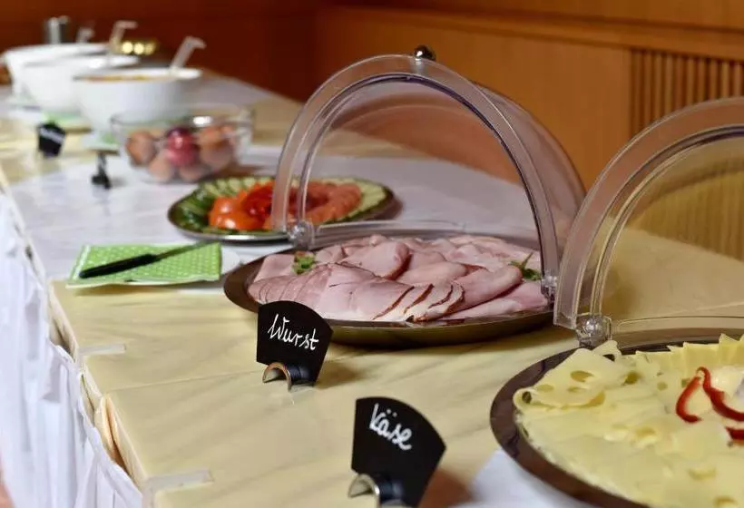 Junges Hotel Tulln