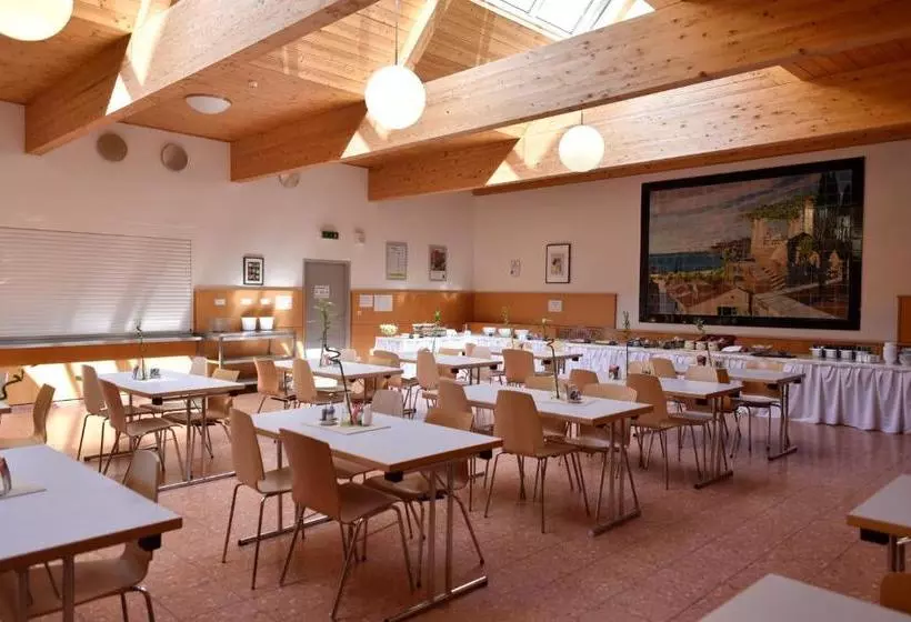 Junges Hotel Tulln