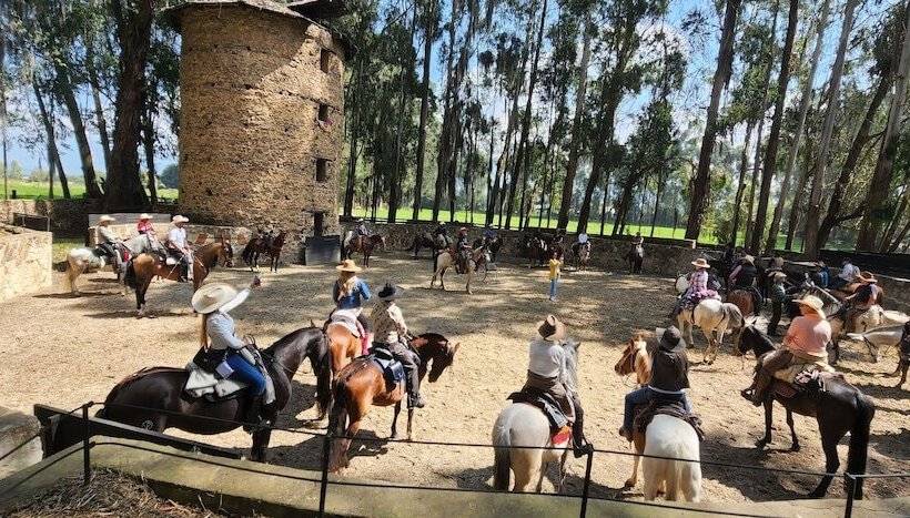 민박 Hacienda Suescun