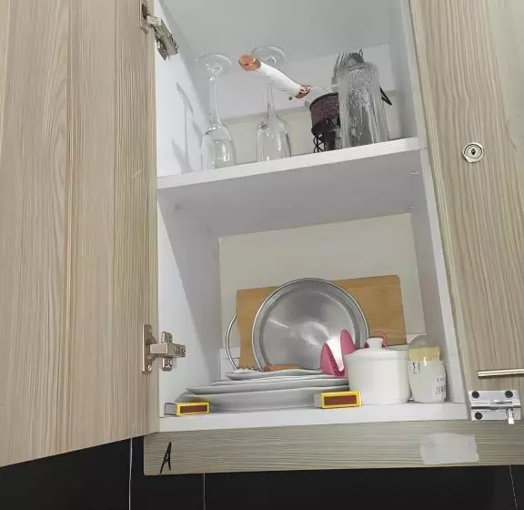 تختخواب و صبحانه Tsavo Studios