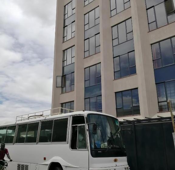 تختخواب و صبحانه Tsavo Studios