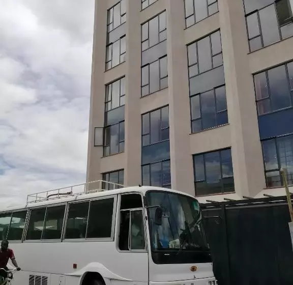 تختخواب و صبحانه Tsavo Studios