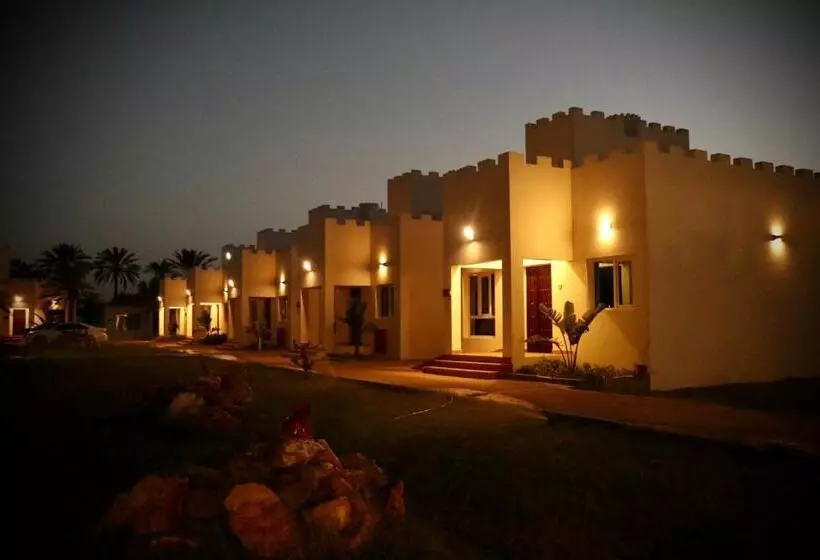 Coastline Resort
