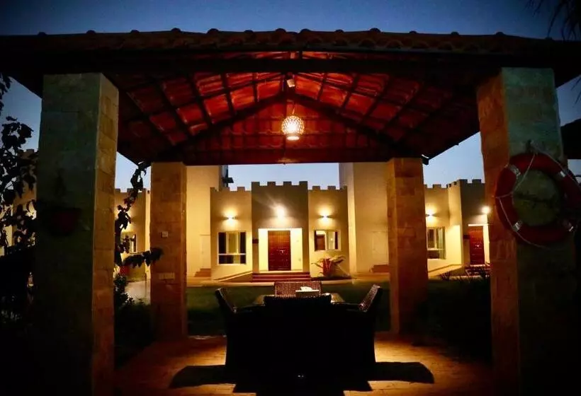 Coastline Resort
