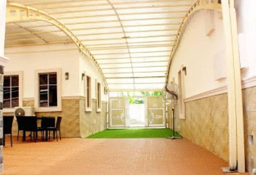 Dhome Royal Boutique Hotel Asaba