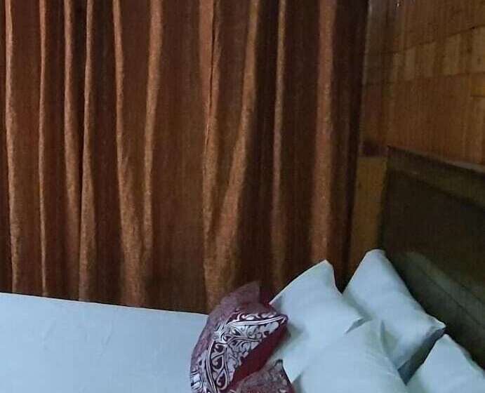 هتل Columbine Bed And Breakfast