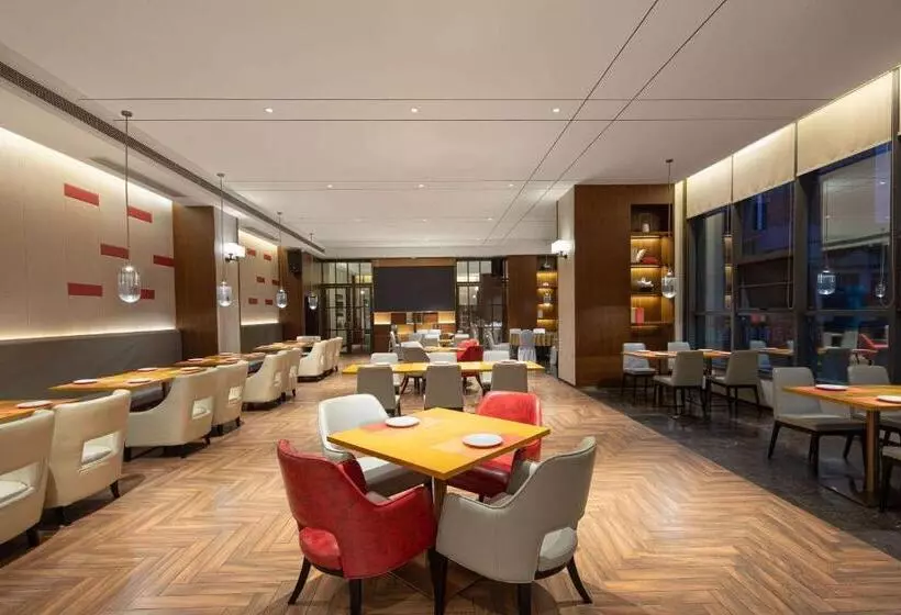 Hotelli Hawthorn By Wyndham Dali Erhai Park