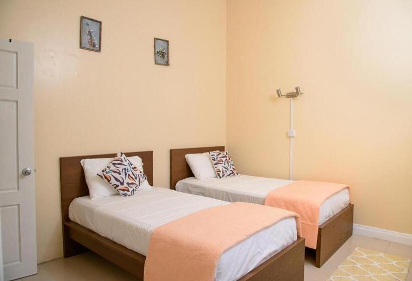 پانسیون Bay Stroll Villa