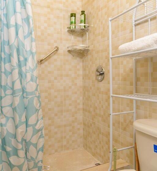 پانسیون Bay Stroll Villa