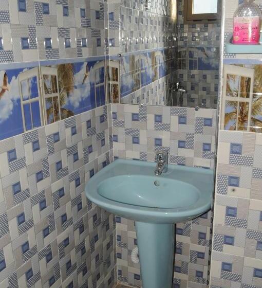 ペンション Chez Manar