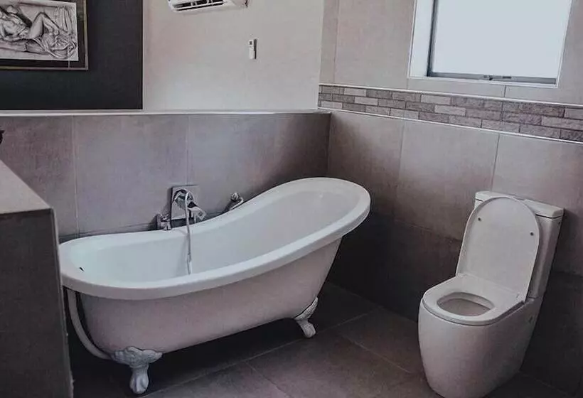 Majatalo Le Grant Guesthouse And Conference Facility