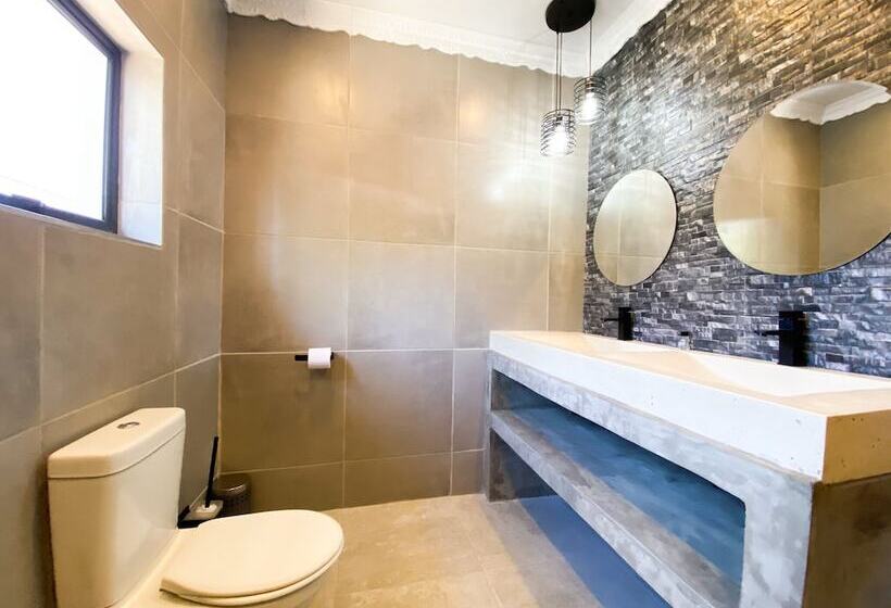 بنسيون Le Grant Guesthouse And Conference Facility