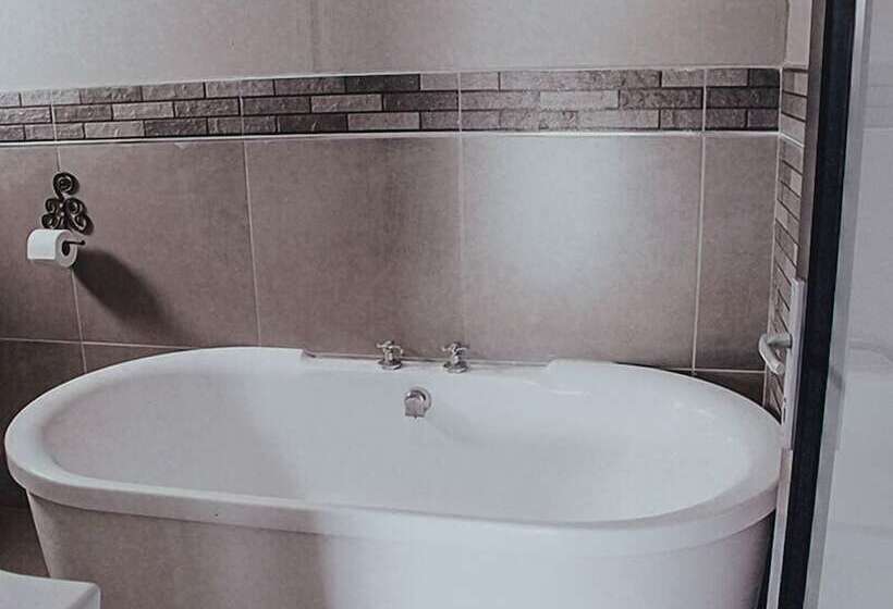 بنسيون Le Grant Guesthouse And Conference Facility