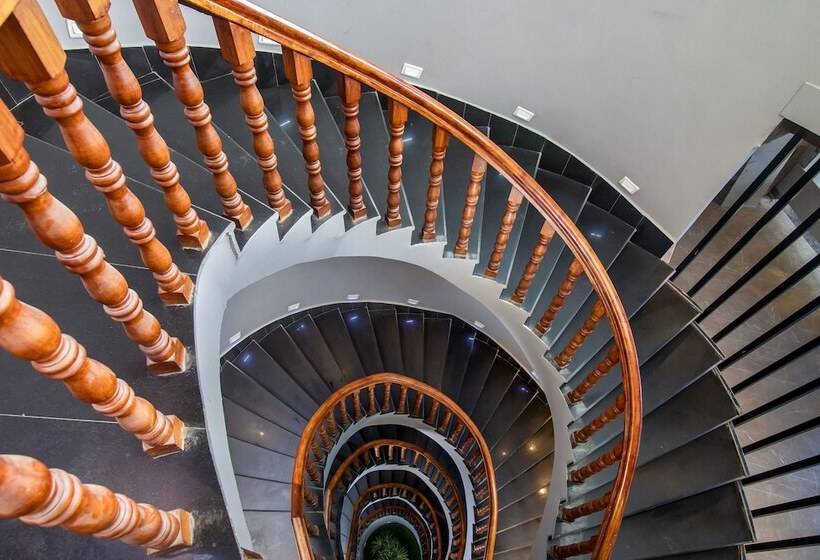 Pensjonat Sumi Queens Yard Rink Mall Darjeeling