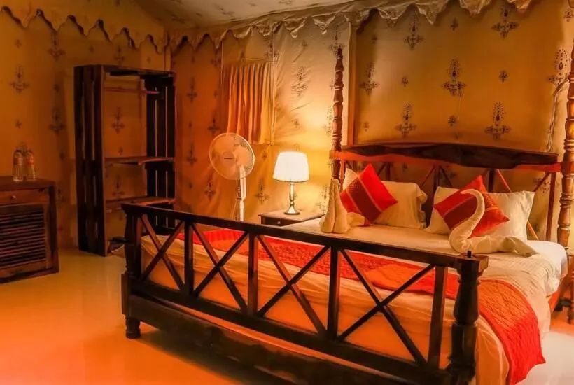 Sam Desert Resort