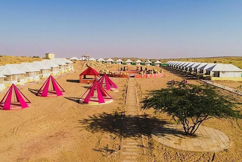Sam Desert Resort