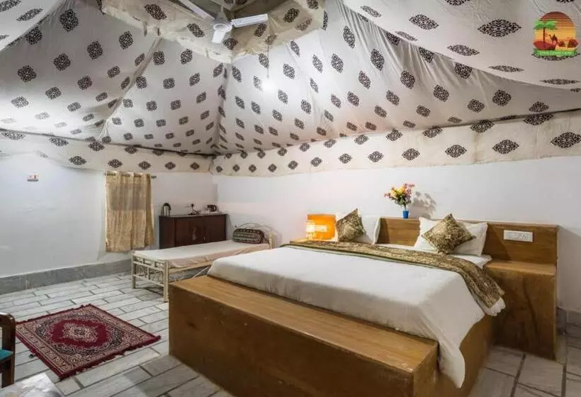 Sam Desert Resort