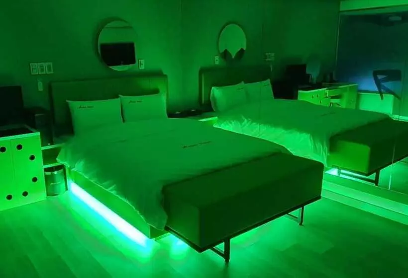 Yangyang Amor Motel