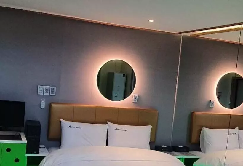 Yangyang Amor Motel