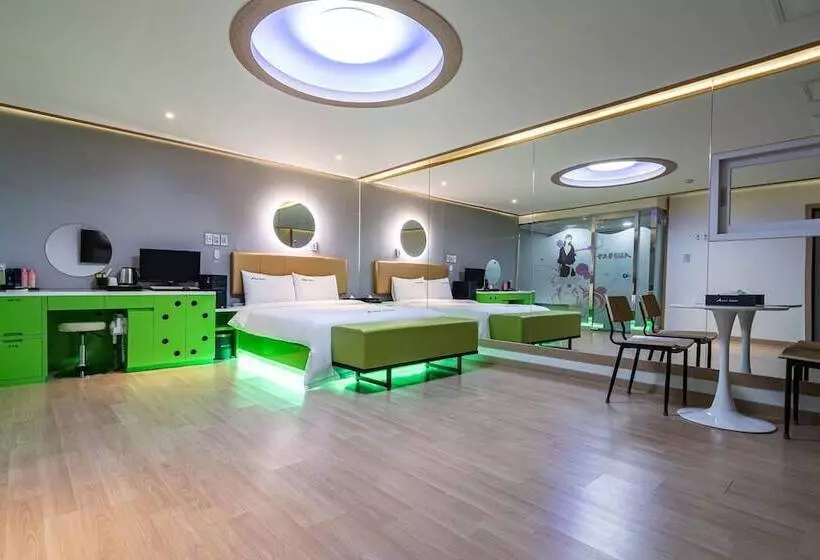 Yangyang Amor Motel