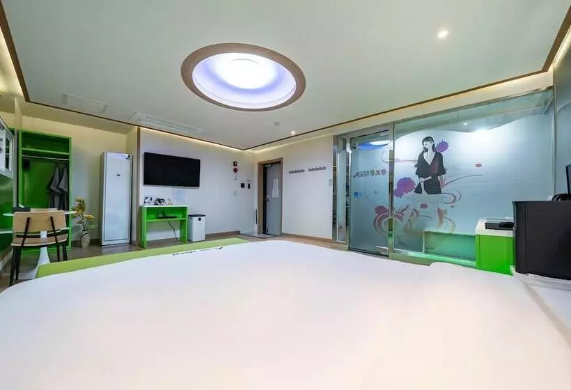 Yangyang Amor Motel