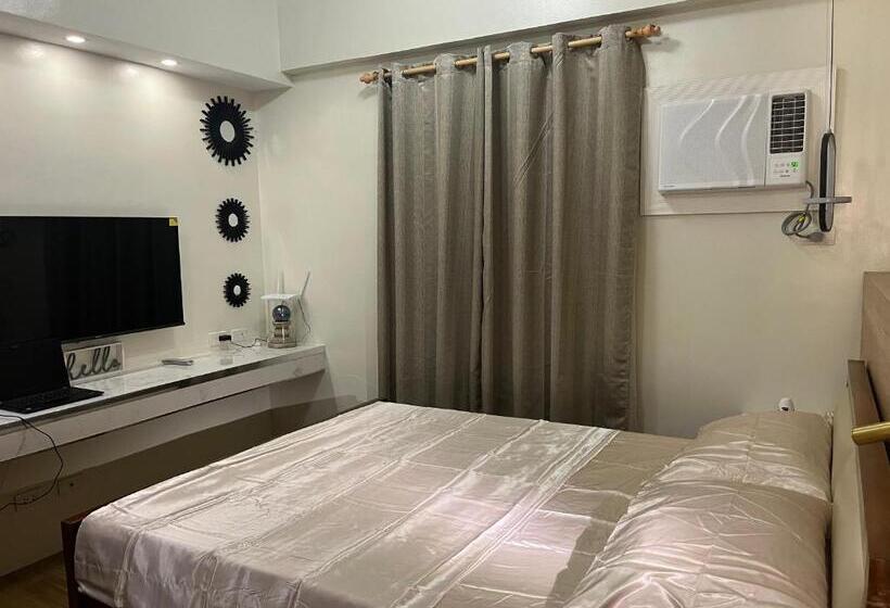 Aesthetic Functional Minimalist Space Sunvida Tower Sv1716