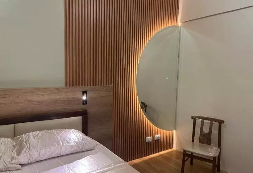 Aesthetic Functional Minimalist Space Sunvida Tower Sv1716