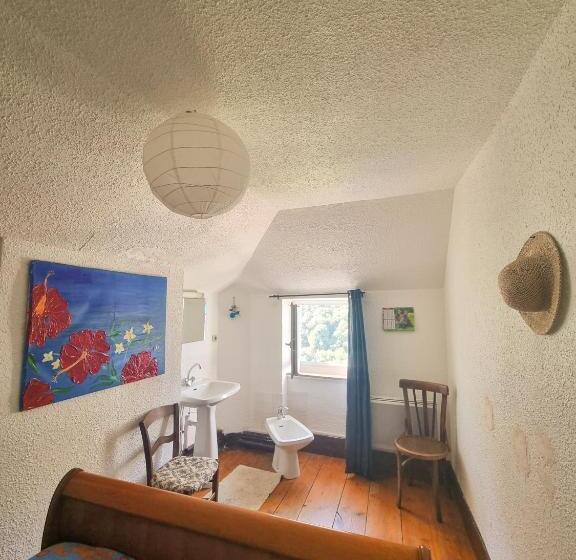 ユースホステル Auberge Du Crabère