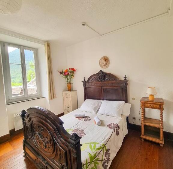 ユースホステル Auberge Du Crabère