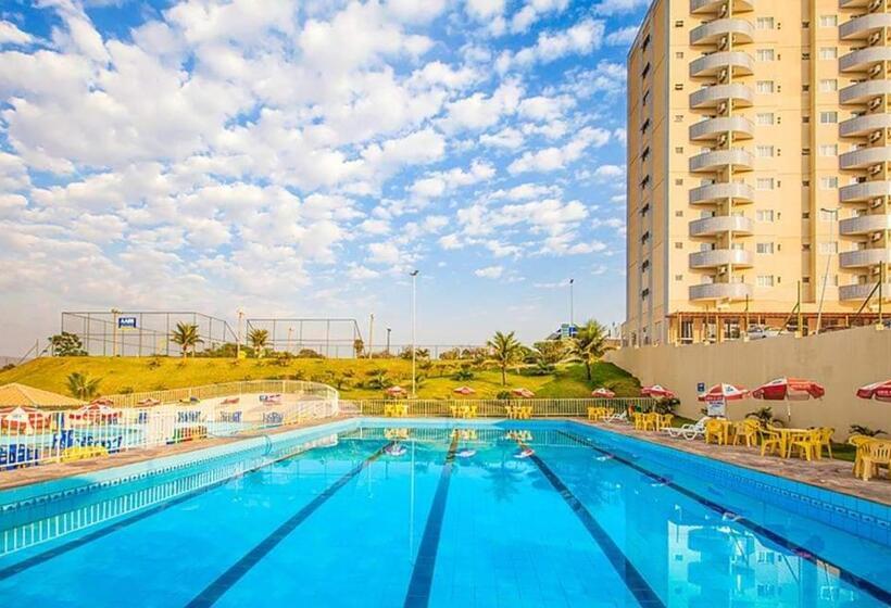 Apartamento Vista Piscinas