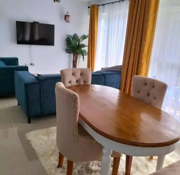 تختخواب و صبحانه Jamila Homes