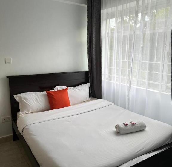 تختخواب و صبحانه Jamila Homes