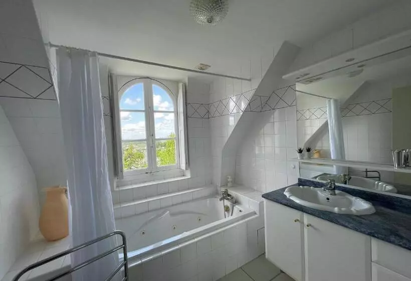 Aamiaismajoitus (B&B) Le Jardin Umal