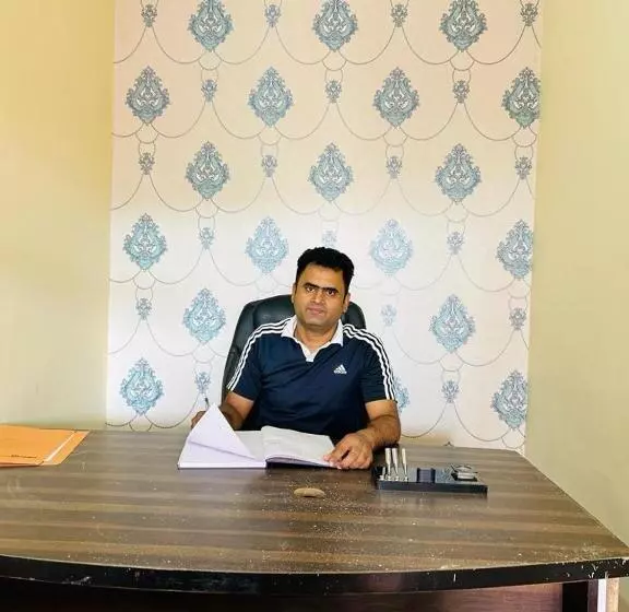 تختخواب و صبحانه Rn Residency