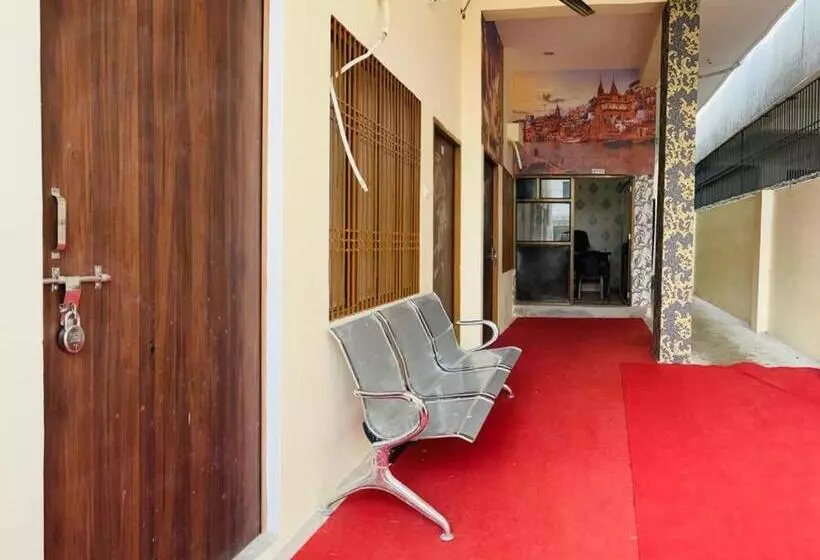 تختخواب و صبحانه Rn Residency