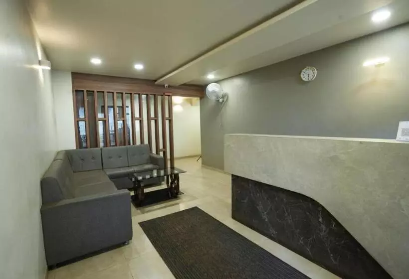 Hotel Anand