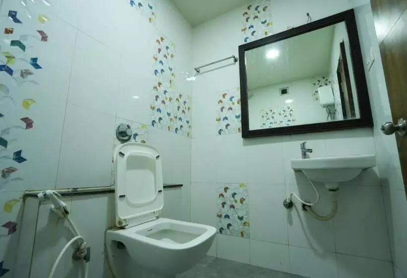 Hotel Anand