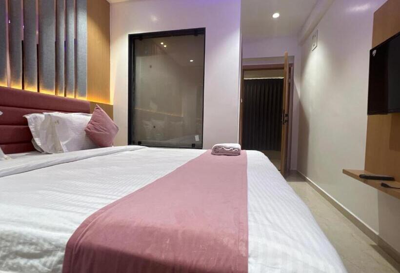 בית מלון כפרי Cozzy Pelace