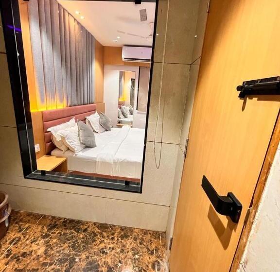 בית מלון כפרי Cozzy Pelace