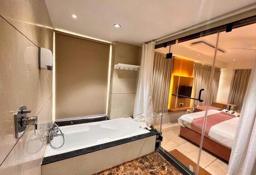 בית מלון כפרי Cozzy Pelace