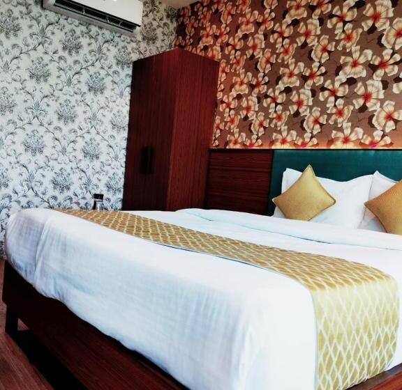 Отель Kiran Inn