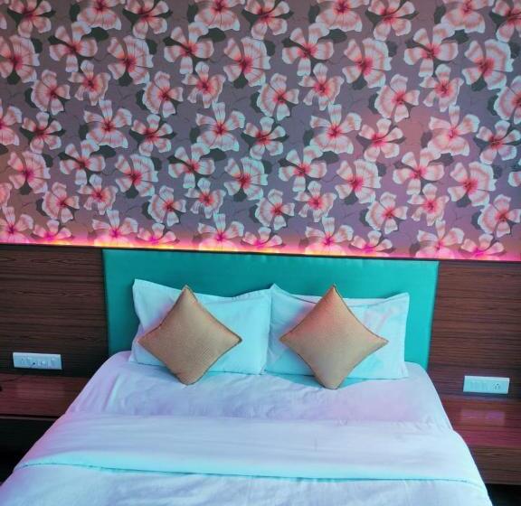 Отель Kiran Inn