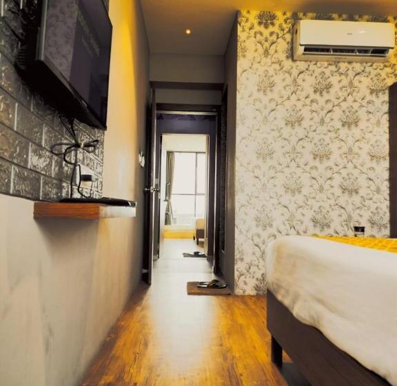 Отель Kiran Inn